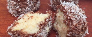 You’d Never Know That This Lamington Recipe is Actually Healthy!